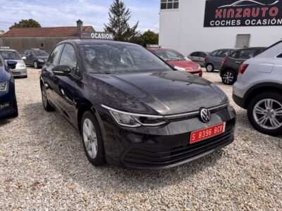 Volkswagen Golf 8 - 2.0 TDI
